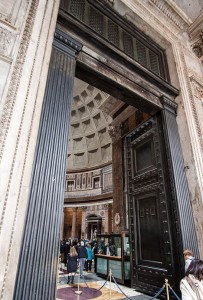 Information about the Pantheon - opening time, entrance fee, tour, mass and etc