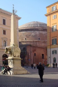 Piazza Minerva, back of Pantheon