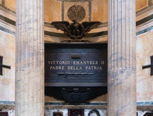 Tomb Vittorio EmanueleII buried at Pantheon, Rome